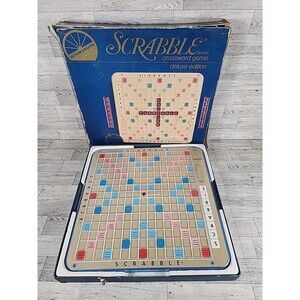 Vintage 1982 Scrabble Deluxe Rotating Turntable Board Game Mahogany Tiles